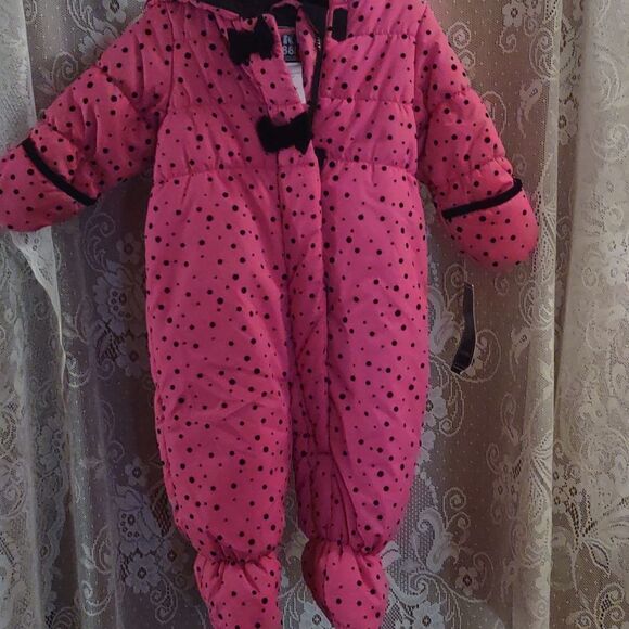 New R‎ 1881 size 12M pink black polka dot hood footed snowsuit zip foldover hand - Picture 1 of 8